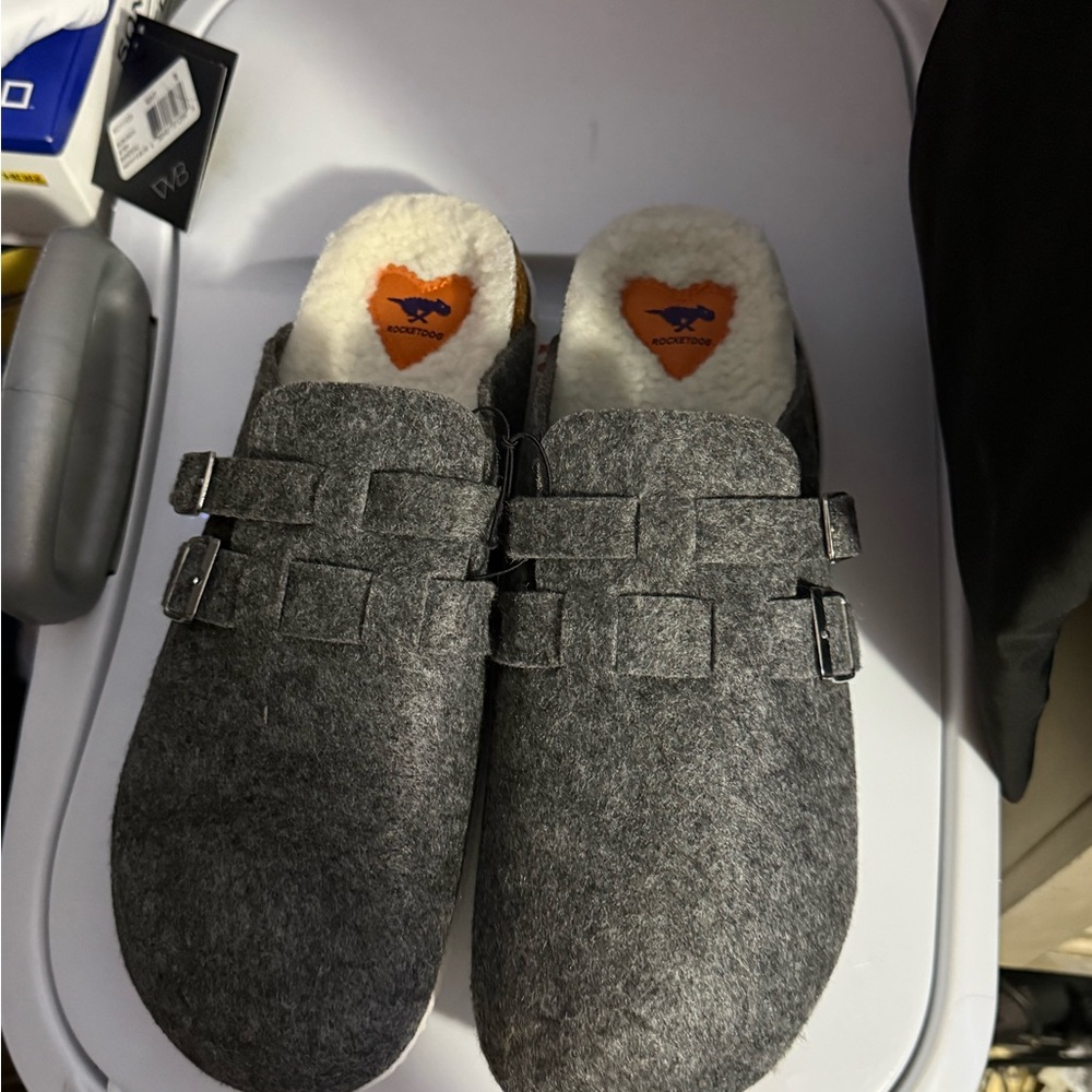 Rocket dog slip ons nwot